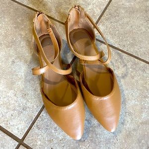 Charlotte Russe Cross Camel Flats